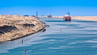 Кризис в Красном море: как глобальный конфликт влияет на стоимость доставки в России